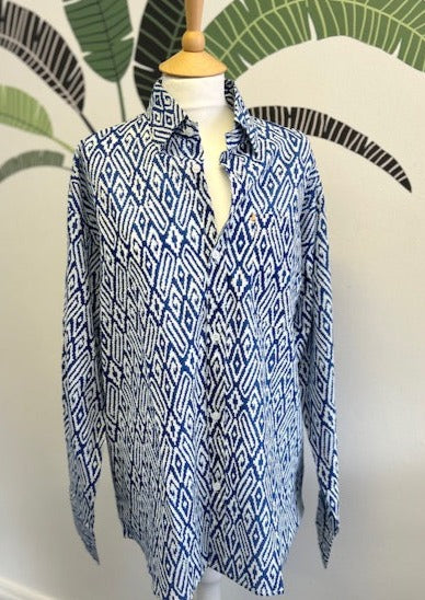 Men's summer shirt, men's printed cotton shirt, blue and white mens summer shirt, blue and white beach shirt, mens holiday shirt in blue and white cotton